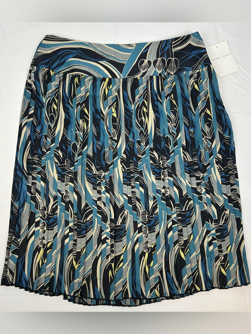 *NEW* Emma James Pleated Midi Skirt Size 12